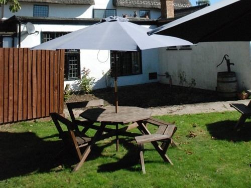 The Black Bull Inn Balsham Exterior foto